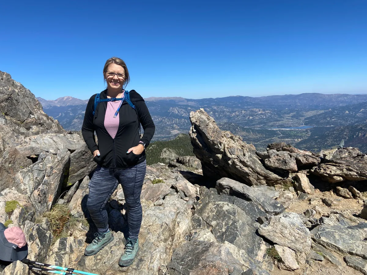 Hiking Twin Sisters near Estes Park, CO Post feature image