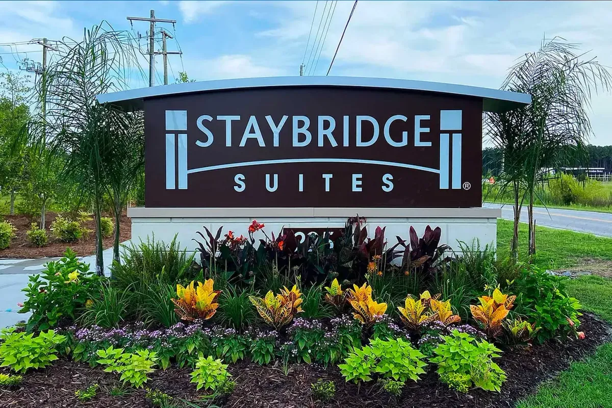 Hotel Review: Staybridge Suites in Charleston, South Carolina. Post feature image