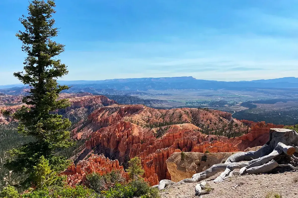 Visiting Bryce Canyon National Park Post feature image